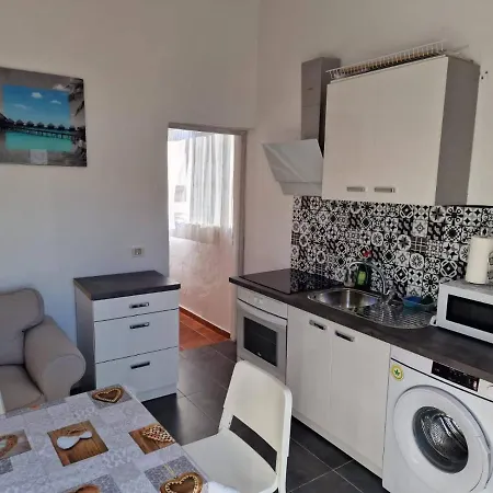 Apartamento Chayofita *